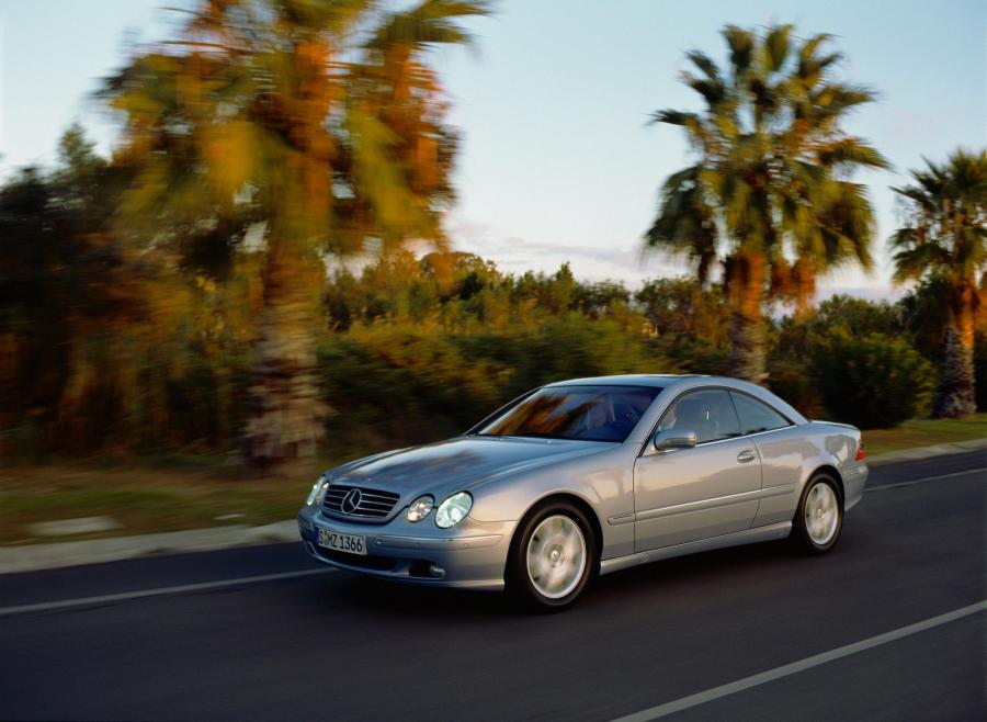  Mercedes-Benz CL-Class 1993 года  (фото 20 из 27)